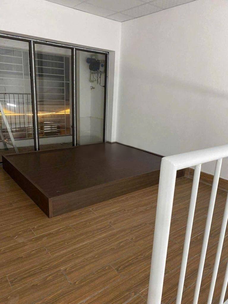 Cho thuê nhà Đại Mỗ, Nam Từ Liêm, 40m2 x 2 tầng, 2 ngủ, 1 vệ sinh, 7.5 triệu - Ảnh 2